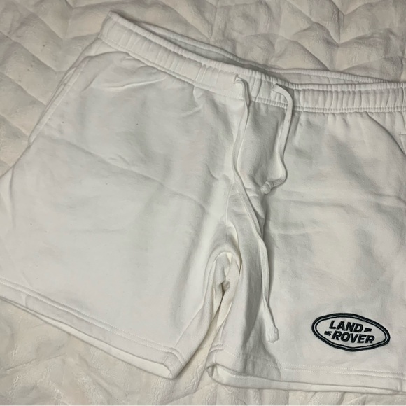 Land Rover Logo Sweat Shorts - Picture 2 of 4